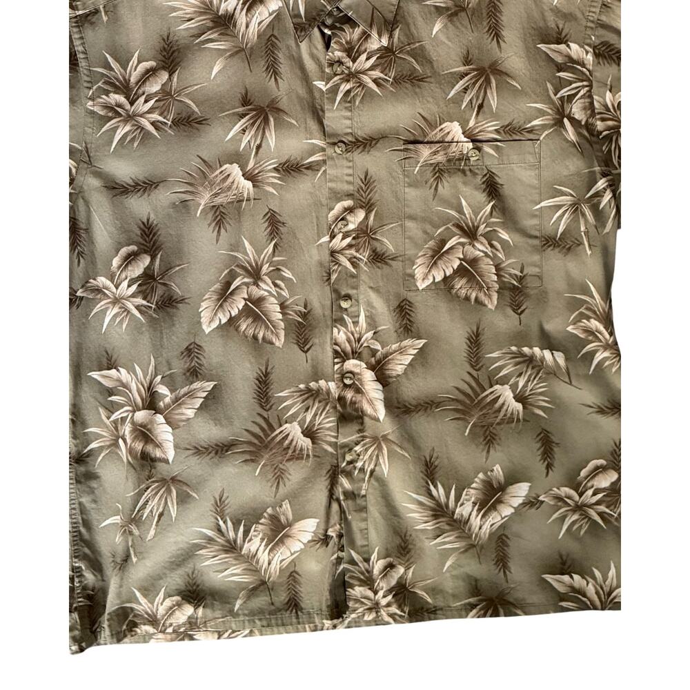 Batik Bay Hawaiian Shirt Mens Size XL Tan Floral Palm Print Button Up Collar - Picture 9 of 13